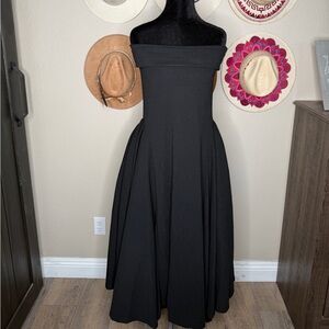 Fashion Nova Strapless Black Dress